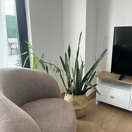 New With Garden For 4 Apartment *