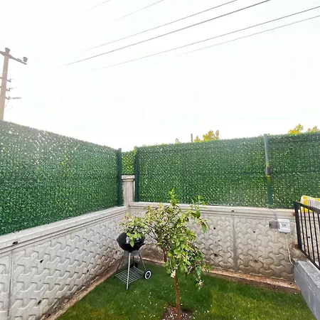 New With Garden For 4 Apartament *