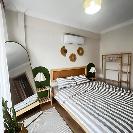 New With Garden For 4 Apartament *